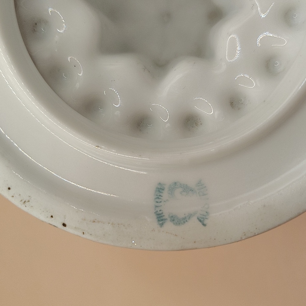 Vintage Victoria Austria Porcelain Citrus Juicer With A Rose Floral Pattern - Picture 6 of 6